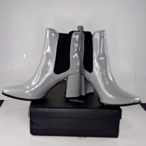 NASTY GAL | Gray Square Toe Heeled Chelsea Boots - Picture 5 of 8